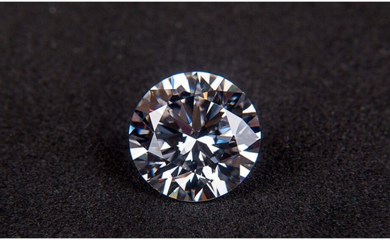 Viên kim cương 1,8 triệu USD biến mất trong triển lãm trang sức tại Nhật Bản